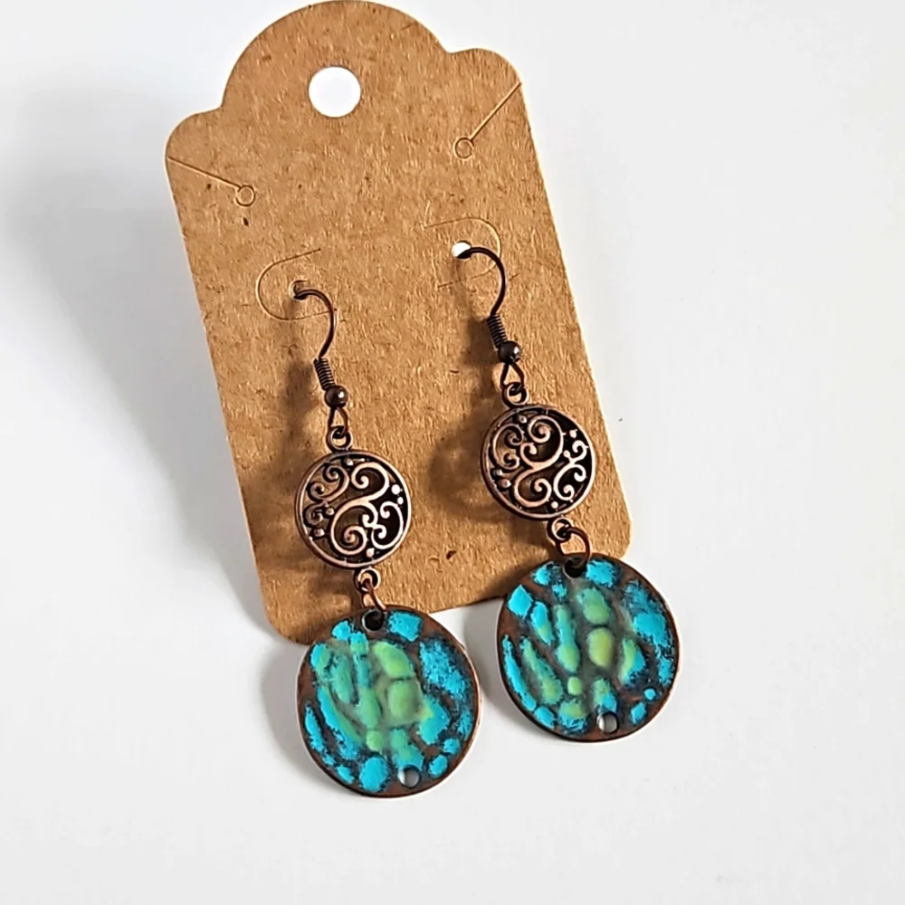 Handmade Earring - Picture 1 of 1